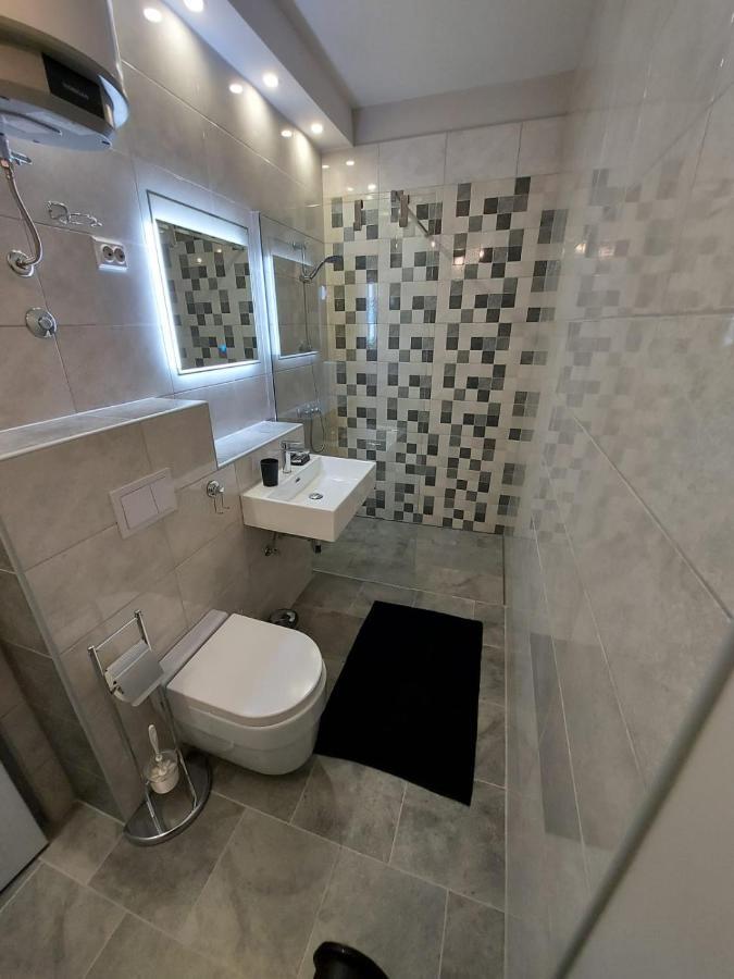 Apartma Irena โนวีวีโนดอลสกี ภายนอก รูปภาพ