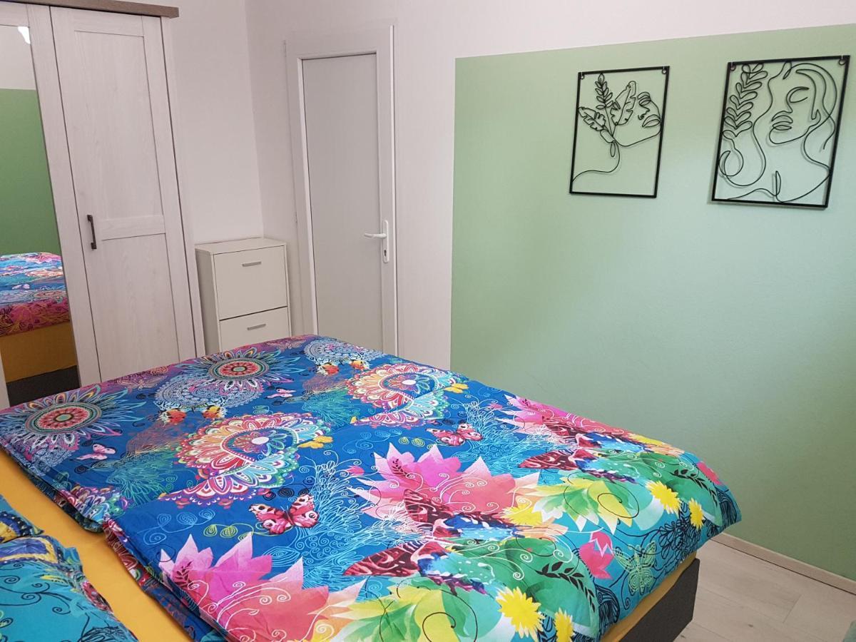 Apartma Irena โนวีวีโนดอลสกี ภายนอก รูปภาพ