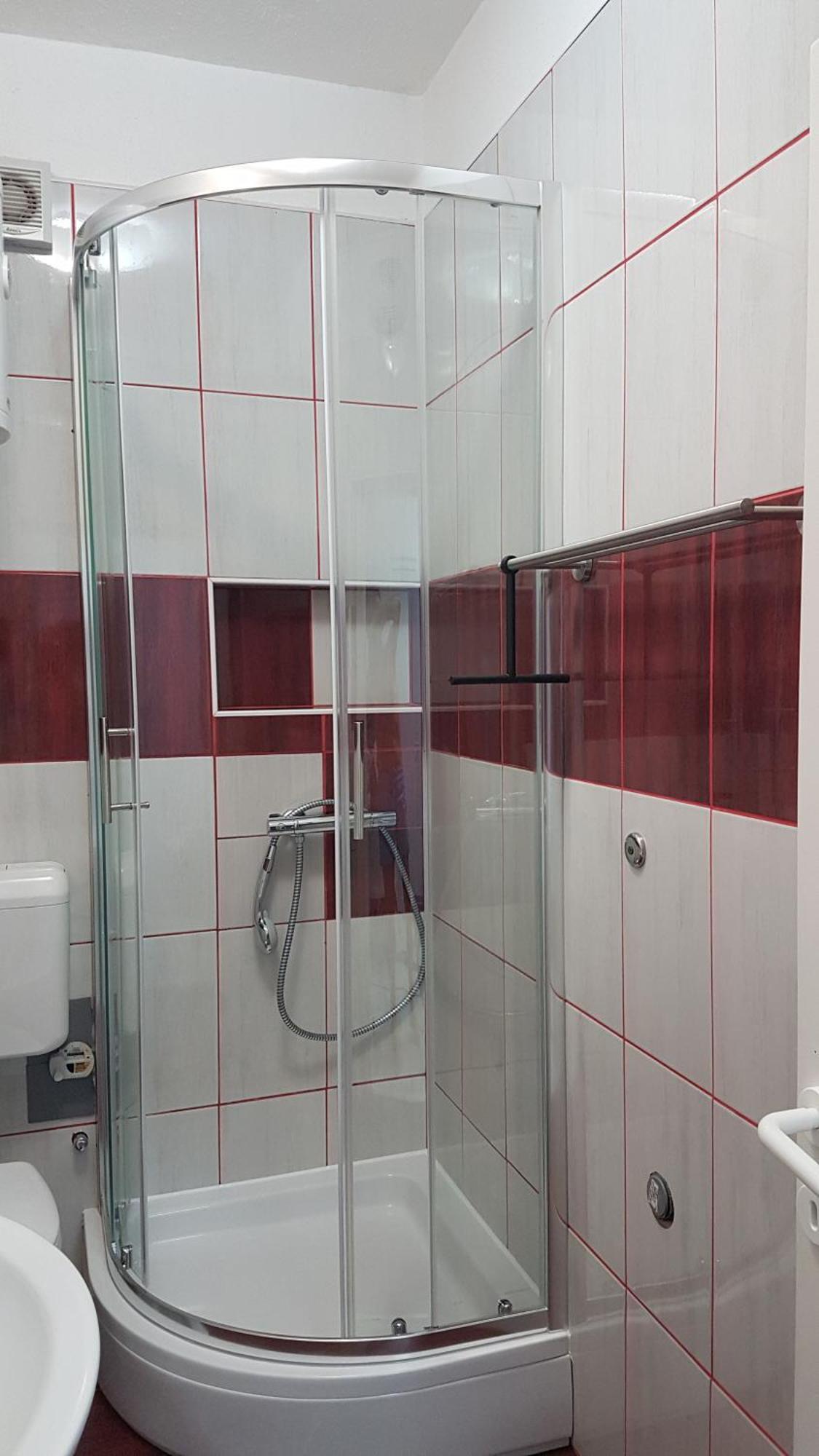 Apartma Irena โนวีวีโนดอลสกี ภายนอก รูปภาพ
