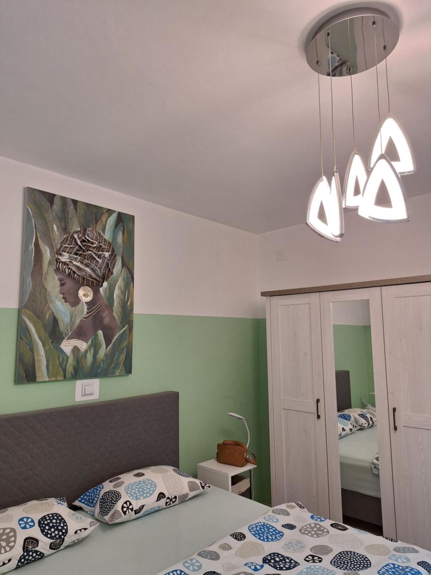 Apartma Irena โนวีวีโนดอลสกี ภายนอก รูปภาพ